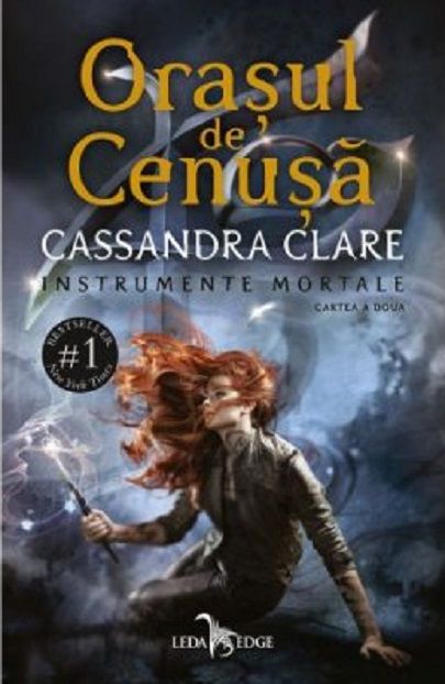 Orasul de Cenusa - Cassandra Clare